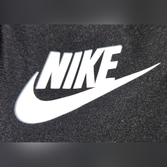 NIKE Athletic Pants - Size 16 (Boys XL) - Picture 3 of 4